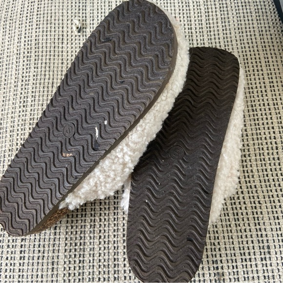 Jessica Simpson Sheatling Mule Slide - Picture 3 of 4